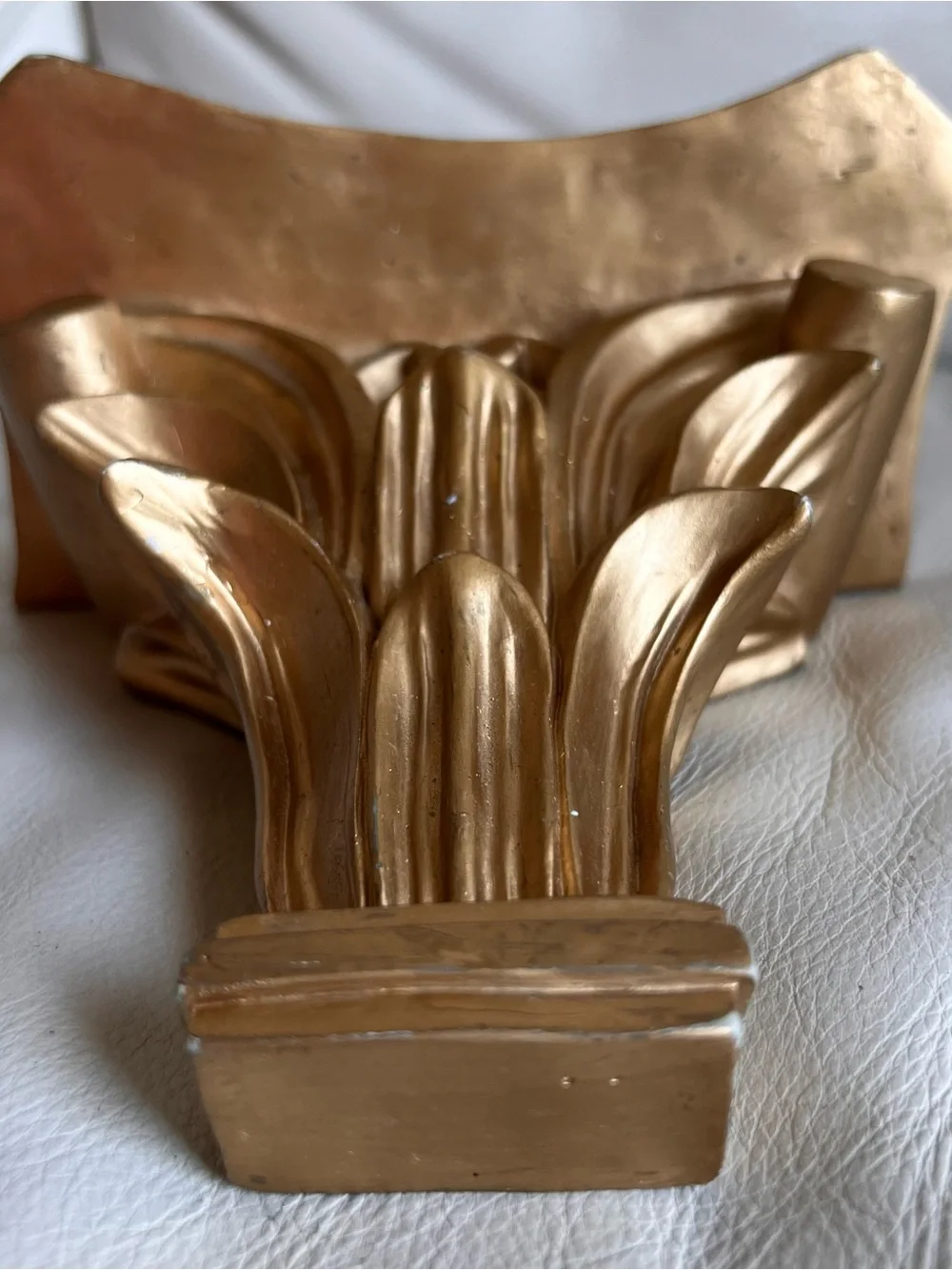 N/A stylish gold